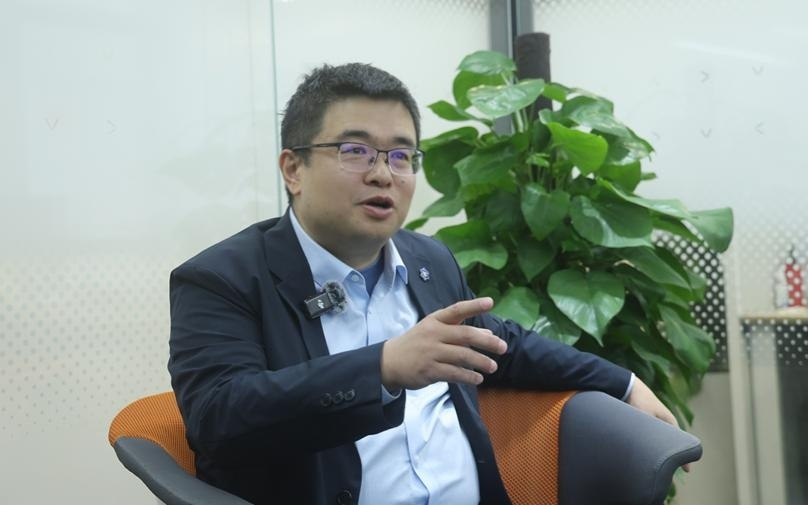 新春走基层| 这个春节，近万个充电桩从容出海巴西