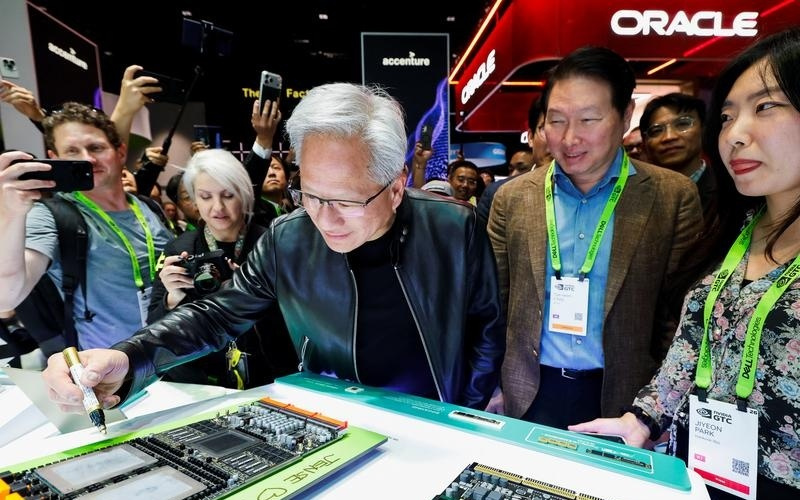 直说了，“等美国用上最好的，把次点的卖到中国”