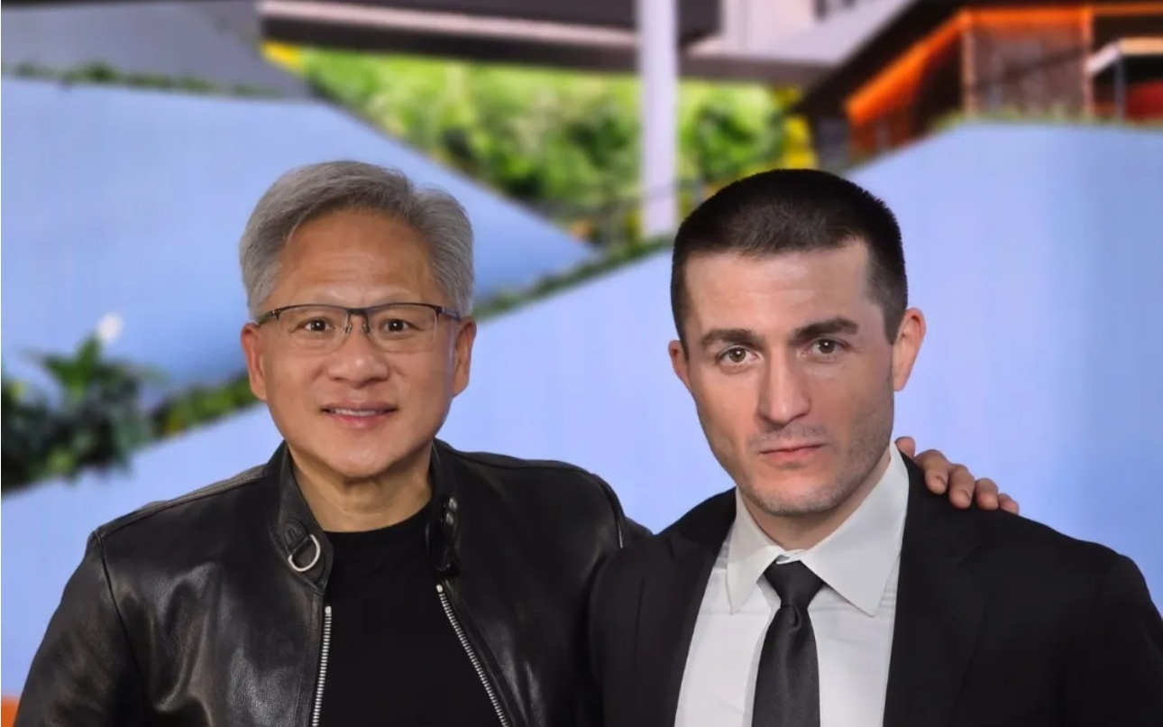 黄仁勋回应一切：木匠、水管工看到 Al 应该最兴奋