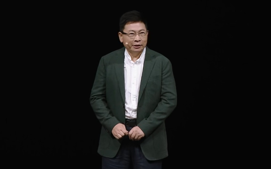 华为系首款旅行车30.98万开卖！余承东朝百万销量发起冲锋，北汽董事长现场表决心