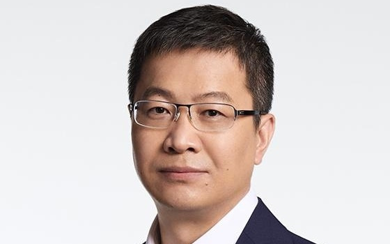 卢伟冰谈小米手机未涨价：产品多元可暂抗内存涨价压力