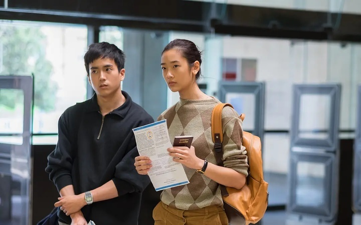 早报｜雷军：小米坚持十倍投入打造安全好车/OpenAI获千亿美元融资/少卖1亿台，全球手机市场或创10年新低