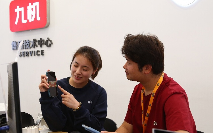 对话刘晓春：AI替人下单，跨App操作的授权与责任难题