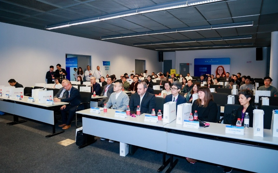 三大光学新品亮相上海国际眼镜展，创新技术赋能全龄段视觉健康