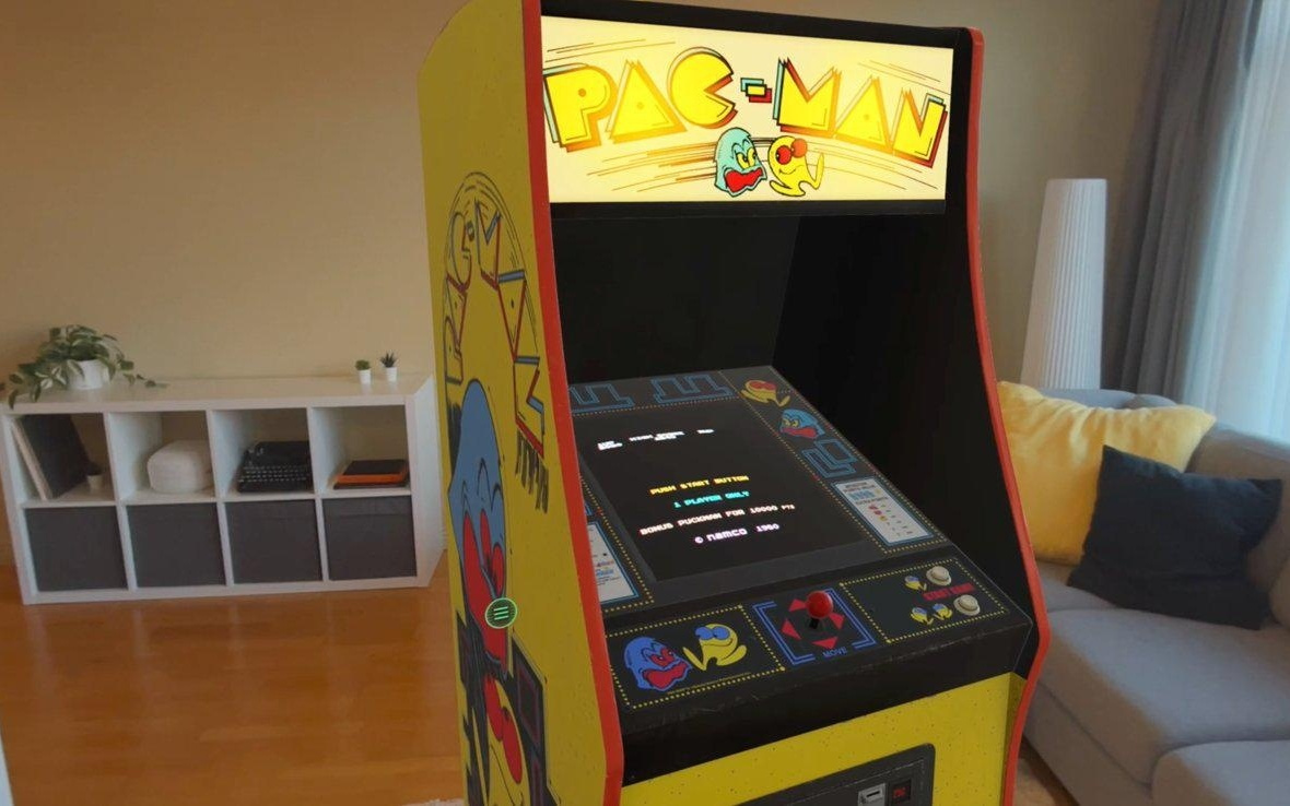 苹果Vision Pro头显把80年代街机“搬进”你家客厅