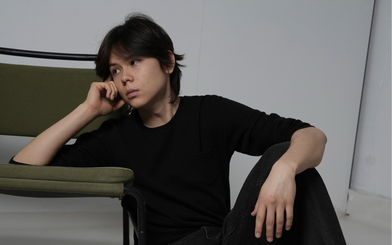 周周996，顿顿预制餐！美国AI界00后卷疯了： 住「棺材房」一周工作92小时