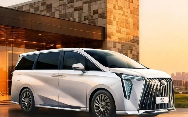 广汽传祺2026款M8 HEV预售，22.98万元起