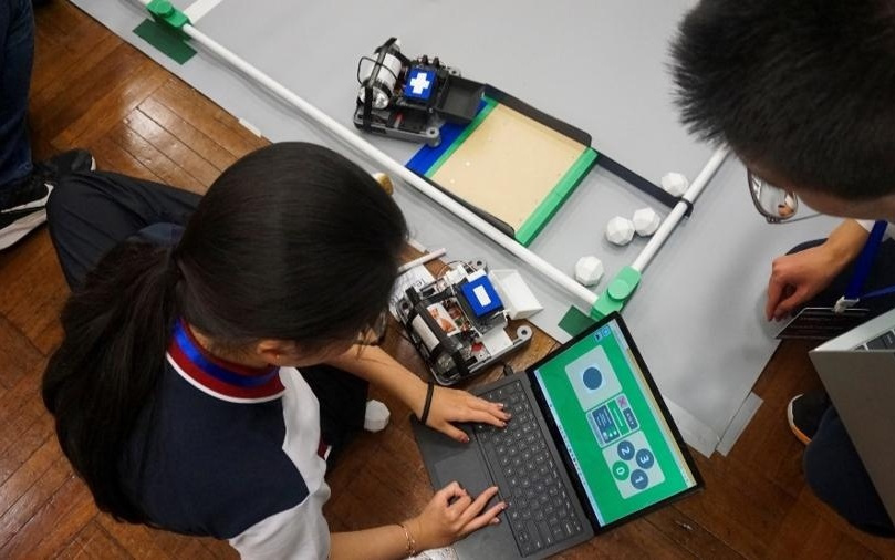 设计智能机器人应对台风灾后?这场高水平赛事聚焦AI时代青少年创新能力培养