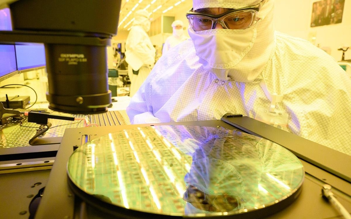 英特尔CEO表示：晶圆代工业务取决于Intel 14A是否成功
