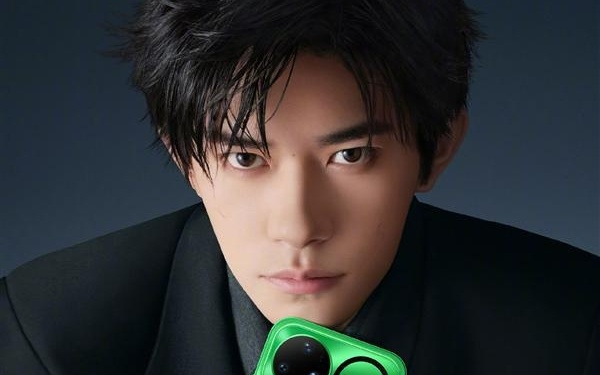 华为nova 15系列今日开启预定:首次横向矩阵镜头模组 支持红枫