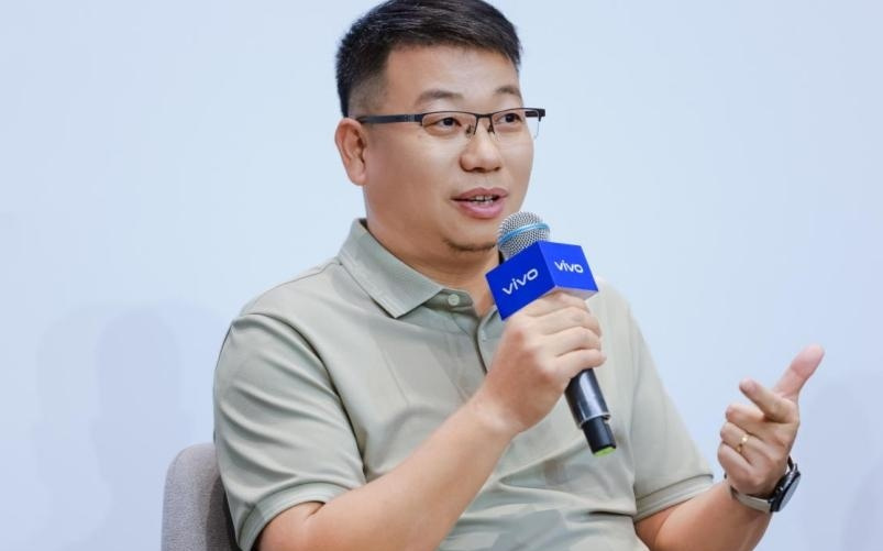 硬刚苹果，vivo Vision头显给出MR“中国答案”