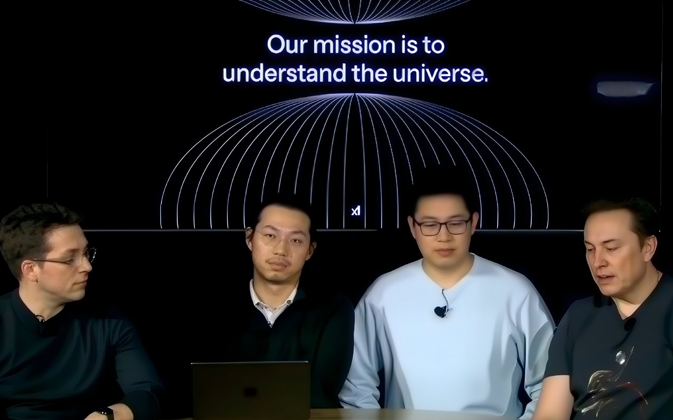 马斯克xAI再失一员大将！联合创始人吴宇怀宣布离职