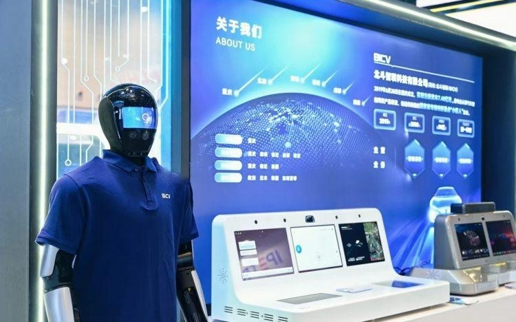 AI新范式｜首块L3号牌背后：重庆从“制造高地”到“智驾先锋”的进阶之路