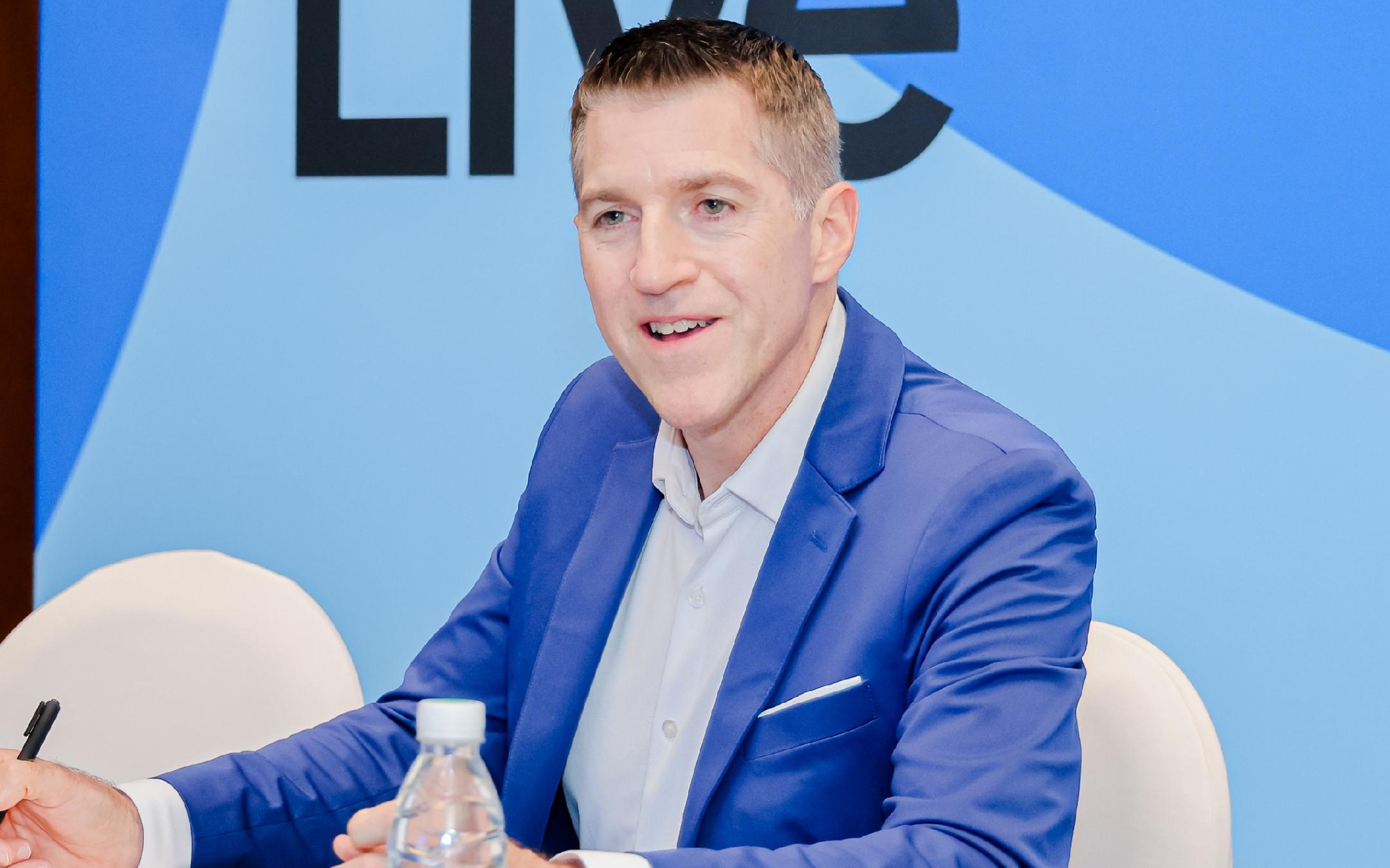 专访 Google 广告全球副总裁 Dan Taylor：AI 重新定义搜索时代，品牌全球化进入智能驱动新阶段