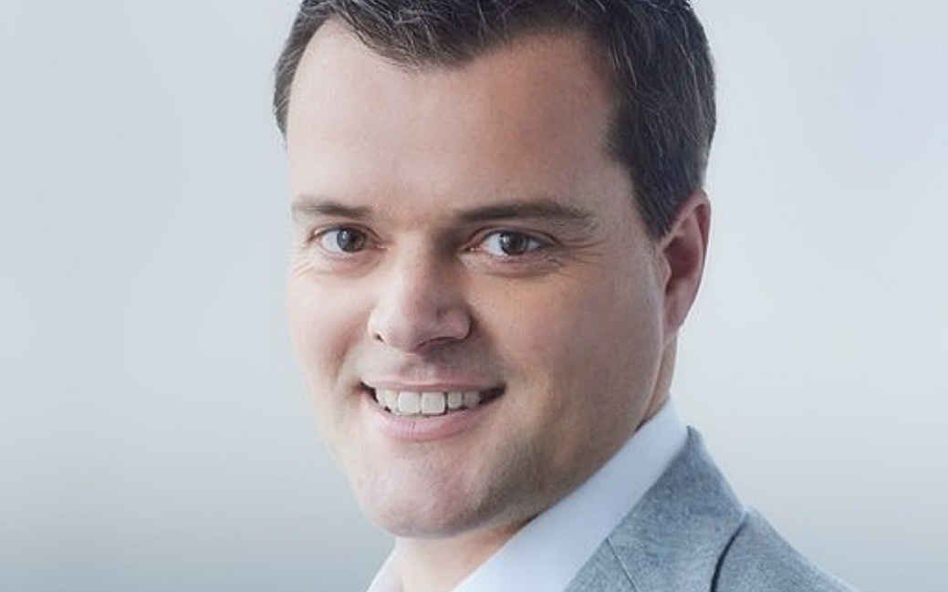 医生让等死，亿万富翁用AI抗癌：通过机器学习找到关键靶点，疗效良好