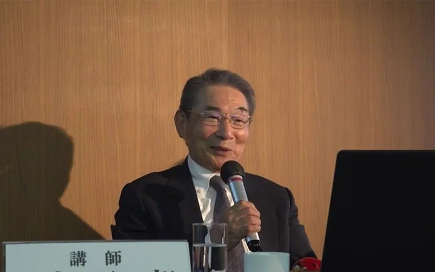 2年内AI生成世界90%知识！老黄2小时重磅访谈「剧透」未来