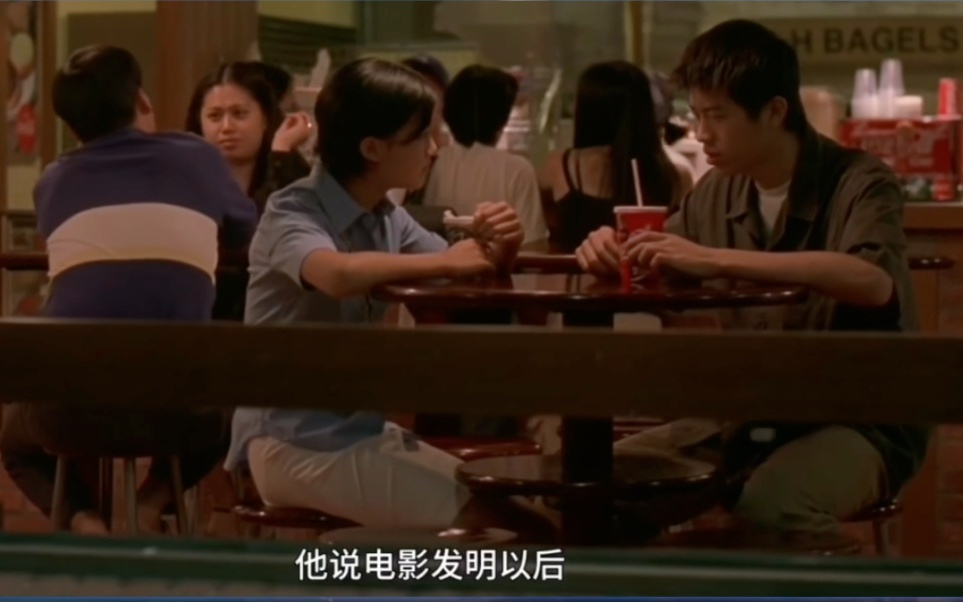 实测 Kimi K2.5 新版本,一键让一群 AI 来给我打工。