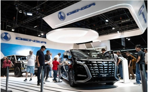 比亚迪第1500万辆新能源车下线，今年前11个月销量同比增长11.3%