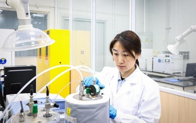 92%→99.99%!国产高纯硅量产 为哪些领域带来机遇