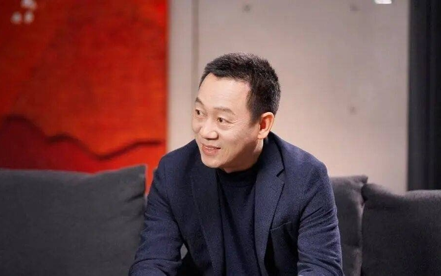 大船掉头：吉利全面押注AI科技