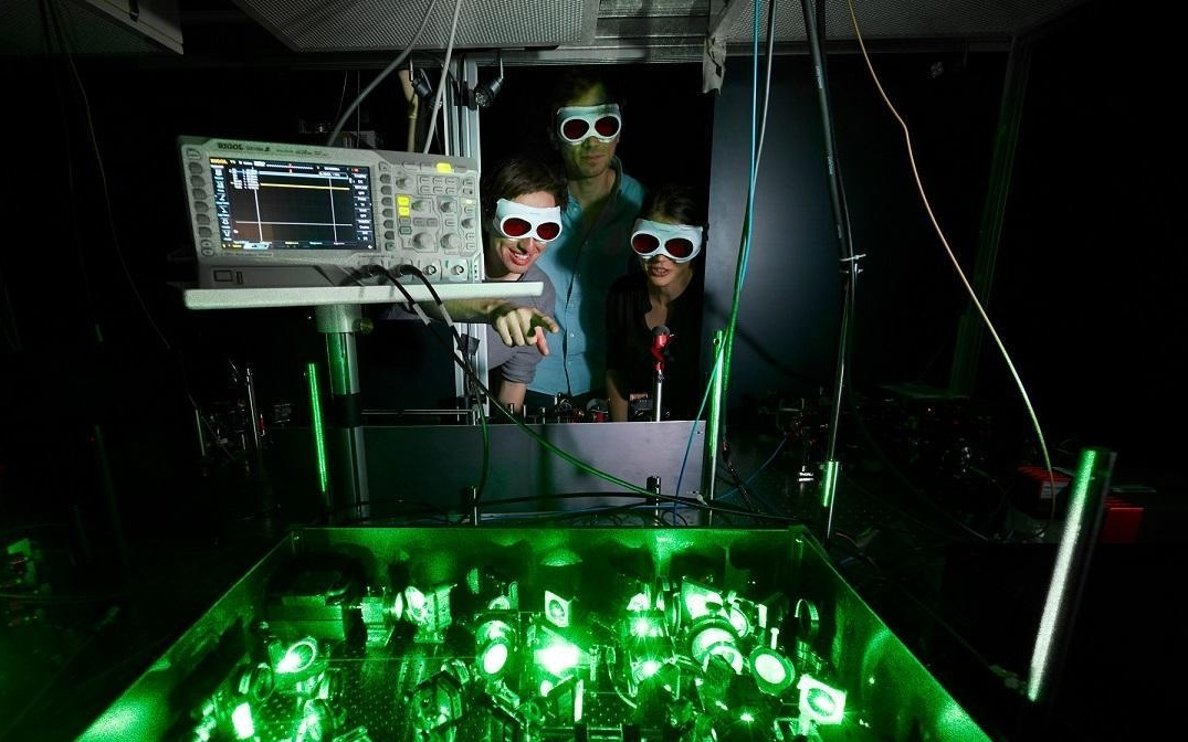 实验揭示赝能隙态潜藏磁性有序结构