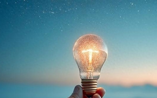 月壤研究新突破、“贴地飞行”列车亮相……本周这些“首发”太硬核