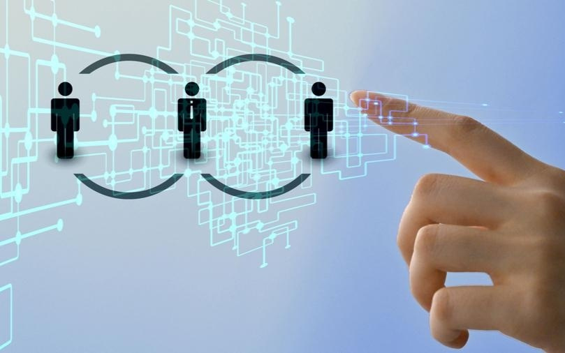 AI革命凸显三类“未来人才”：两栖科学家、垂直整合者、创业“造马人”