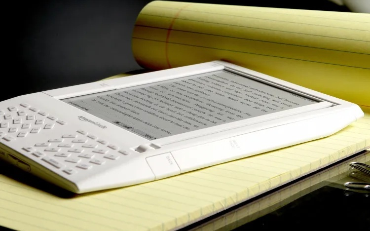 亚马逊：2026年5月20日起老旧Kindle设备将无法下载商店内容