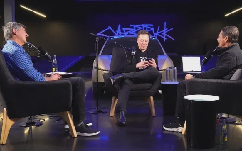 马斯克最新访谈：瓦特是未来货币，电力优势将令中国AI算力一骑绝尘