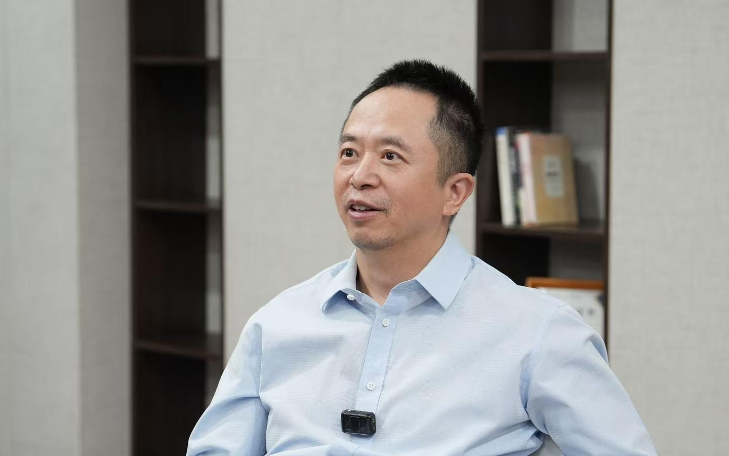 周鸿祎评AI与“洗车难题”:不要盯着AI的弱点,人用AI的方式决定它聪不聪明