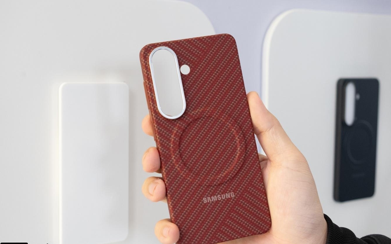 三星Galaxy S26全系实拍!Galaxy S26 Ultra首发原生硬件防窥屏幕