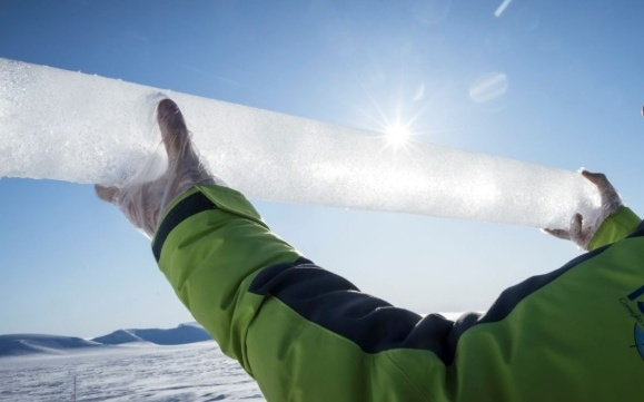 全球首个“冰芯记忆库”在南极启用