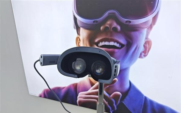 vivo Vision价格有望低于1万元：定价比苹果Vision Pro更激进