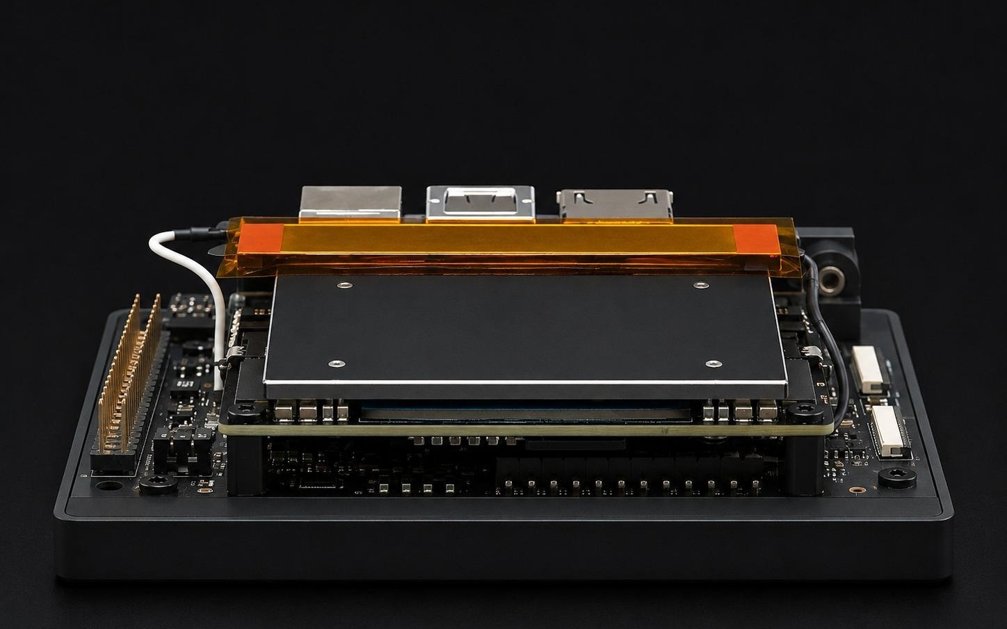 YPlasma展示全球首款无风扇固态冷却NVIDIA Jetson模组