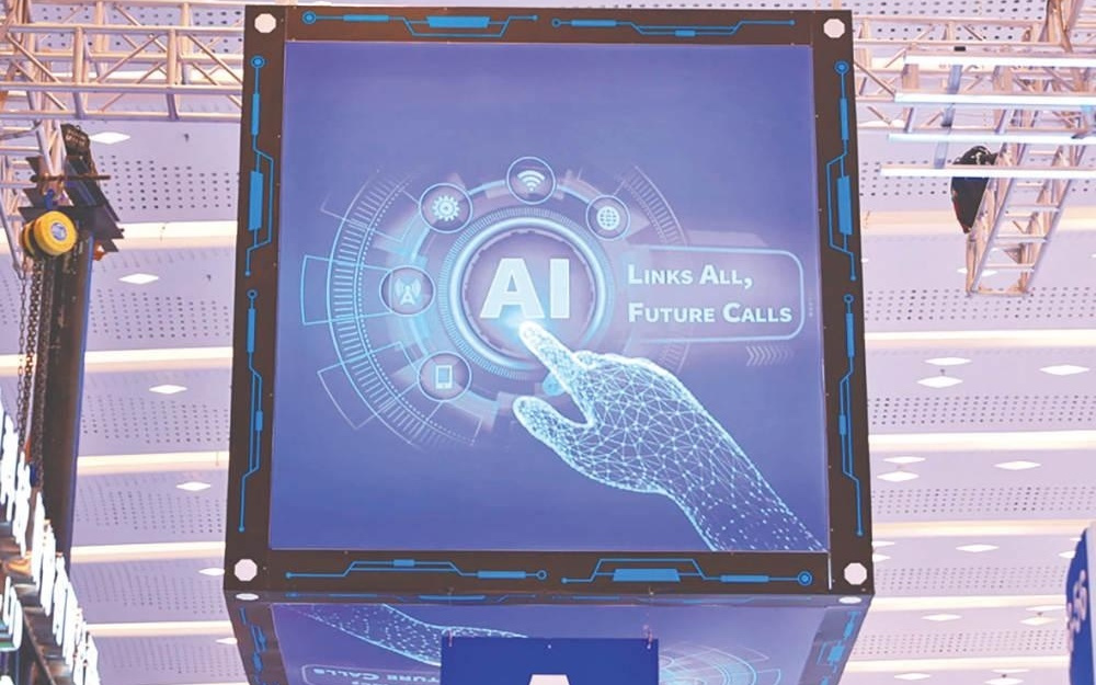 字节Seedance2.0爆火；OpenAI测试广告投放