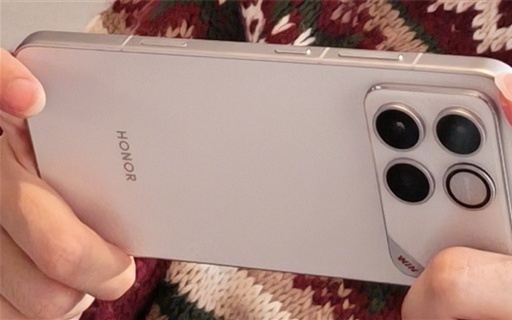 游戏党狂喜!荣耀WIN 12月发布:年度电竞夯机 性能天花板