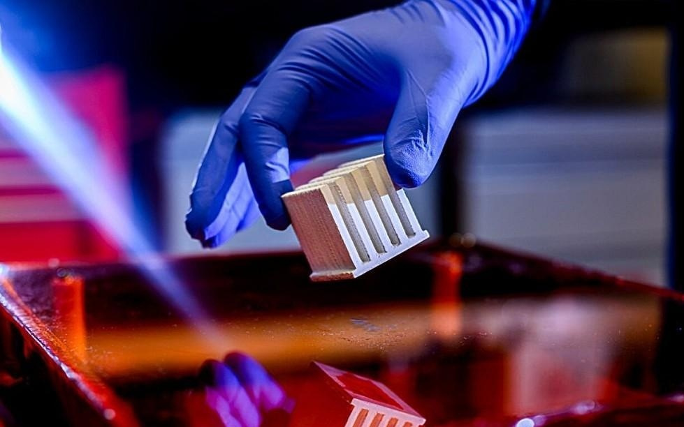 精工研材 绘就应用新图景