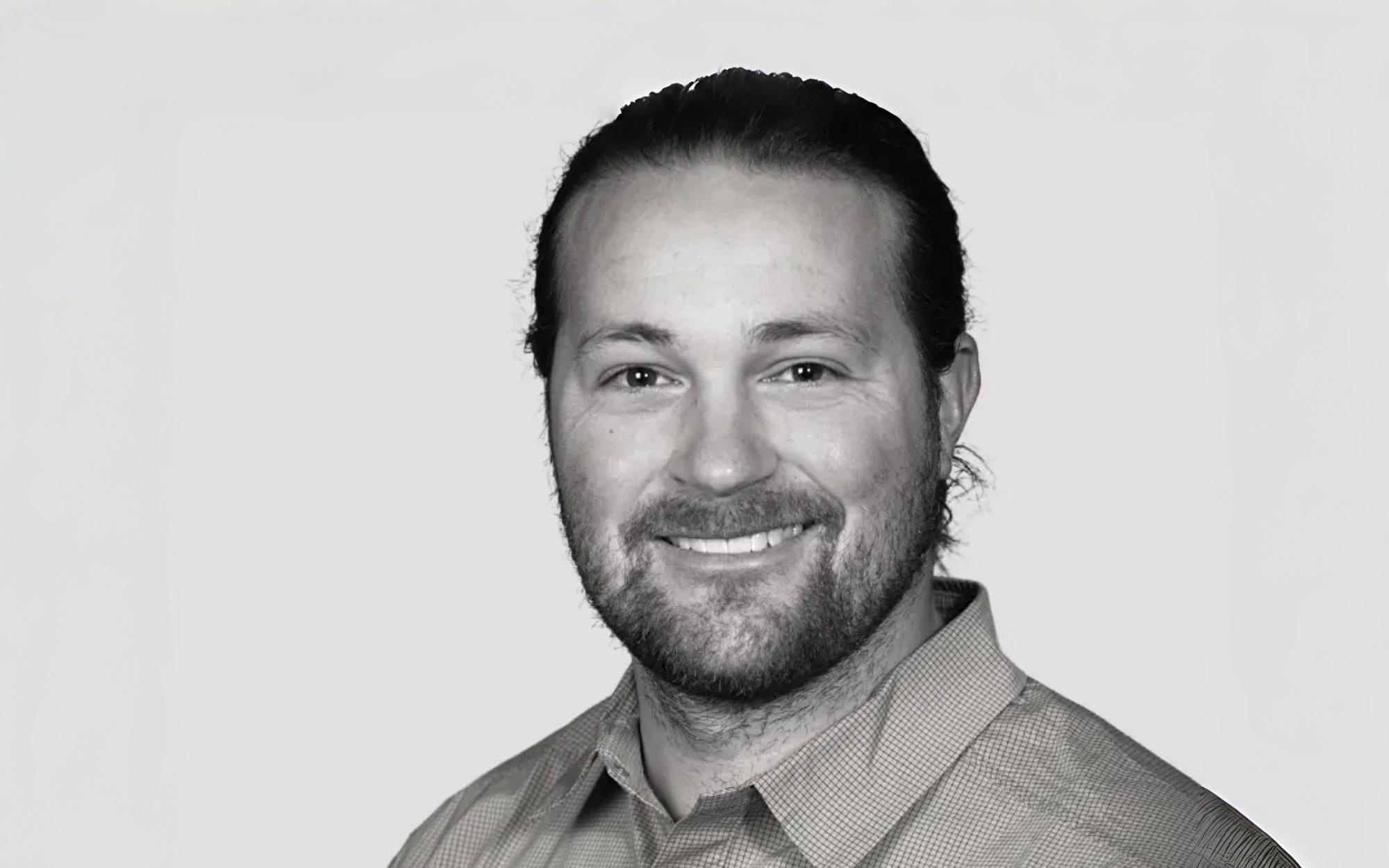 Meta首款消费级神经腕带来了，专为AI眼镜设计