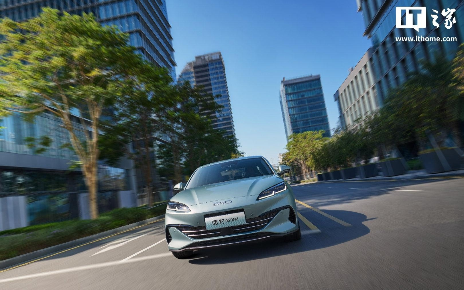 比亚迪2026款海豹05 DM-i &海豹06 DM-i超享版加推210km