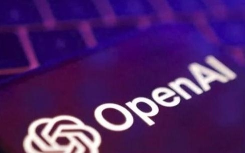 ChatGPT卸载量，飙升！原因何在？