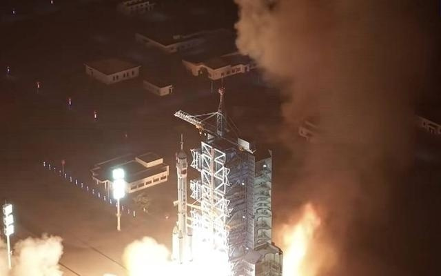 神舟二十三号载人飞船发射成功 四川航天人用这些技术托举！｜科技观察