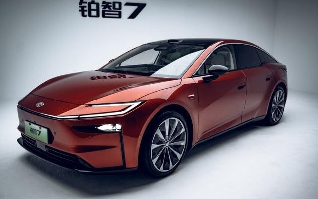 铂智7于3月5日开启预售发布会!华为MoLA大模型架构加持,体验追平第一梯队