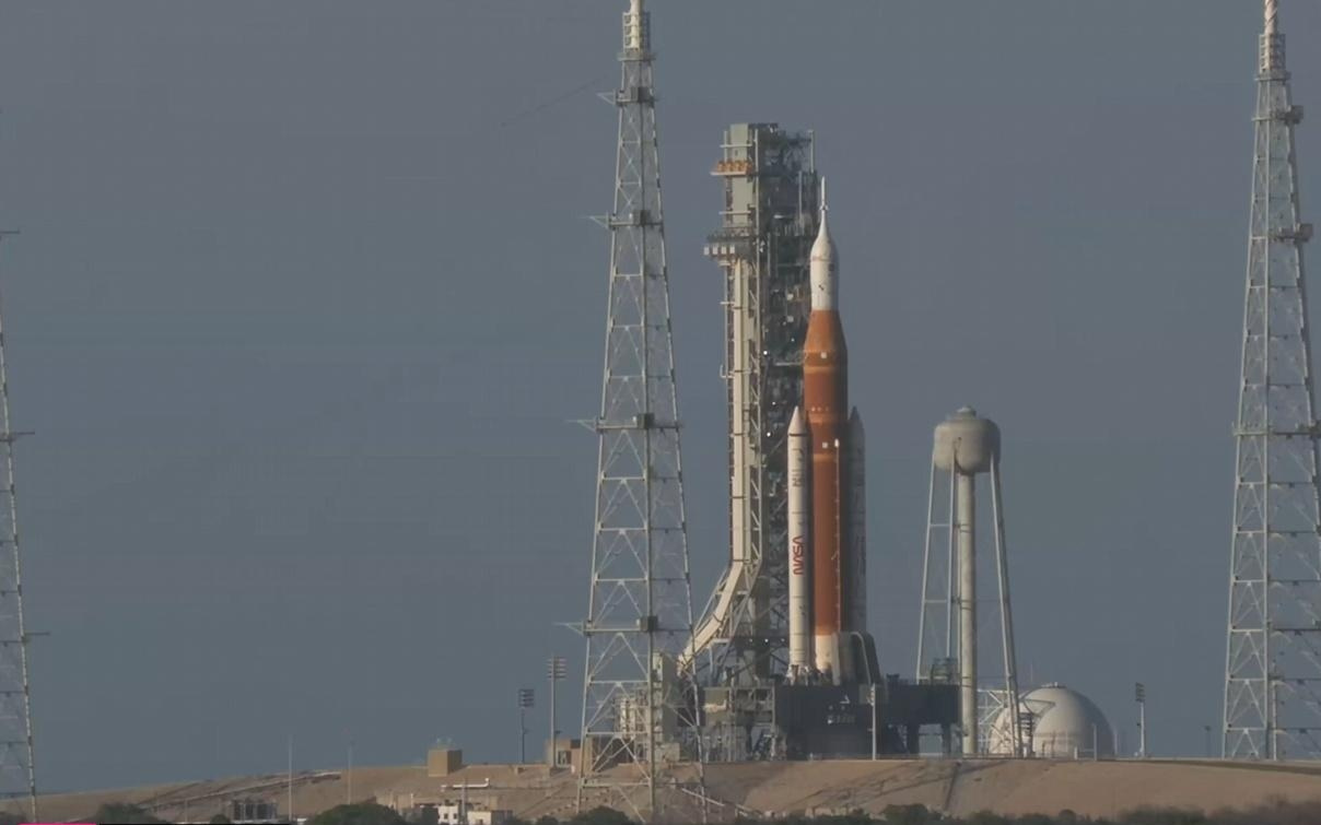 50多年来首次：美国“阿耳忒弥斯2号”载人绕月任务成功升空