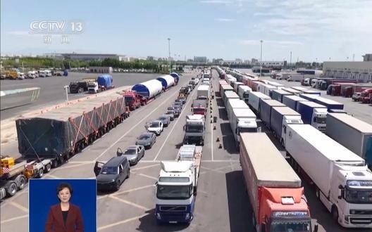 新能源汽车“摆渡人”：带着国产汽车“跑”向世界