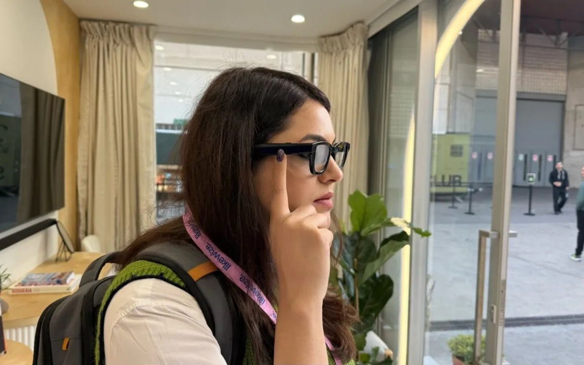 谷歌演示安卓XR眼镜“同声传译”，面对面拟人化翻译