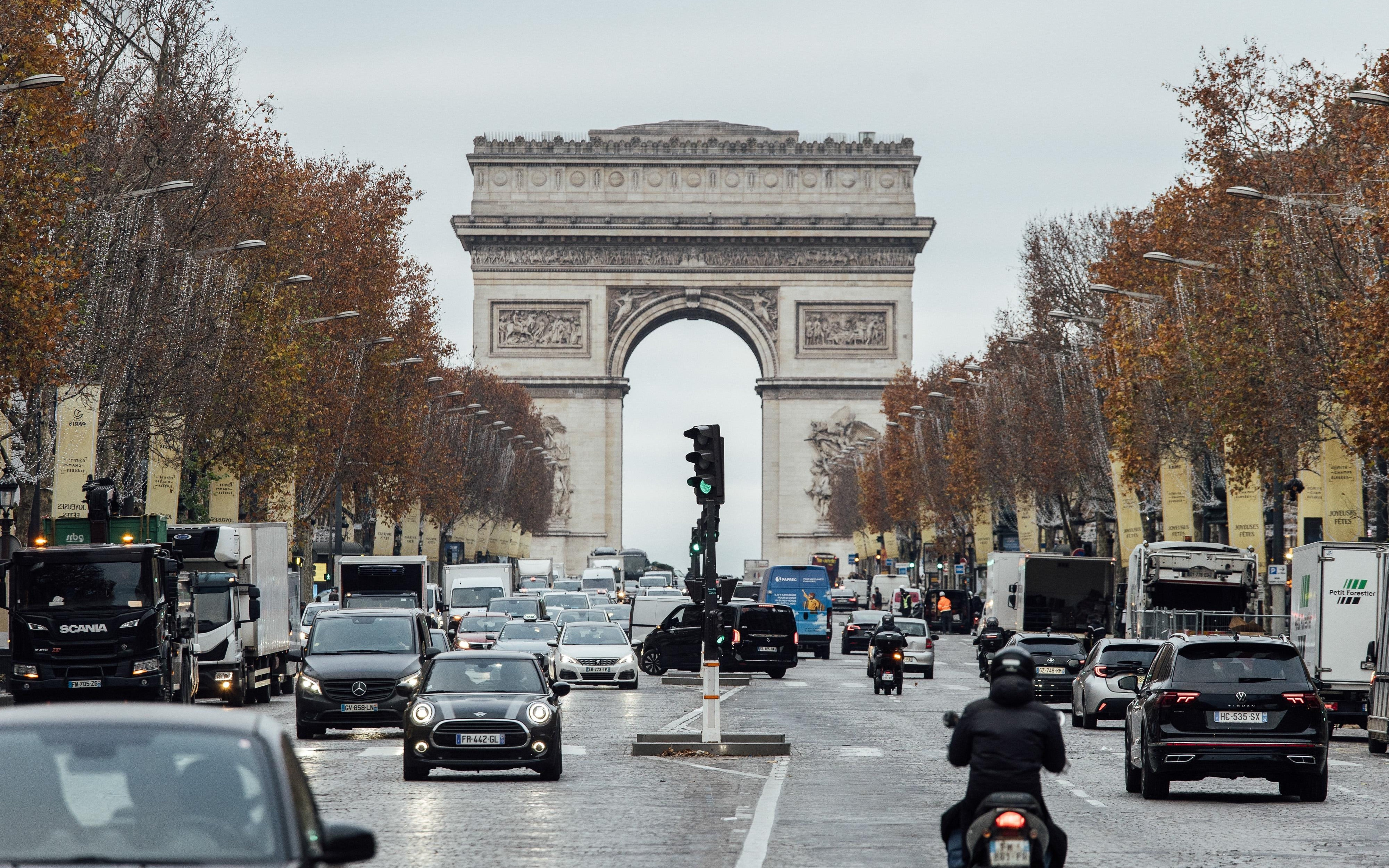 放弃内燃机禁令后，欧洲与美国仍有很大差异