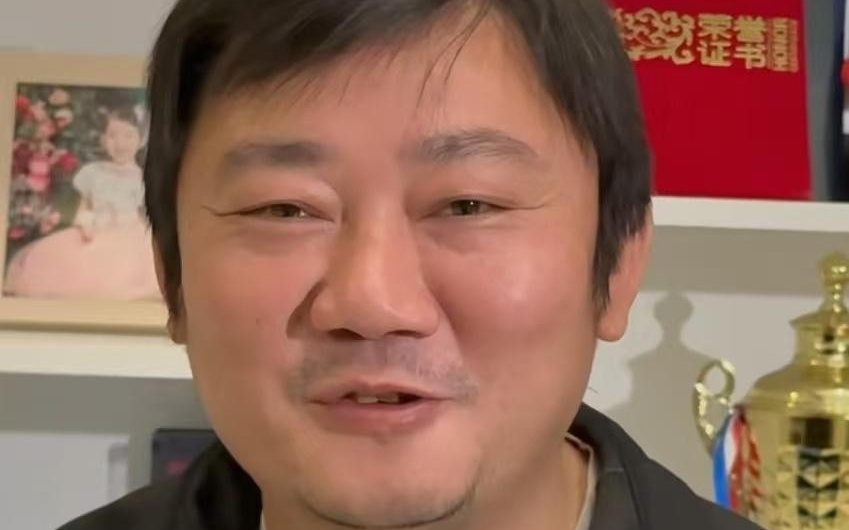 张雪机车创始人深夜回应“一个子儿都没有”言论