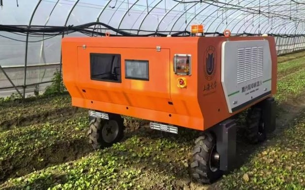 机器人“农民”来了!智能“秒杀”杂草,不用一滴农药