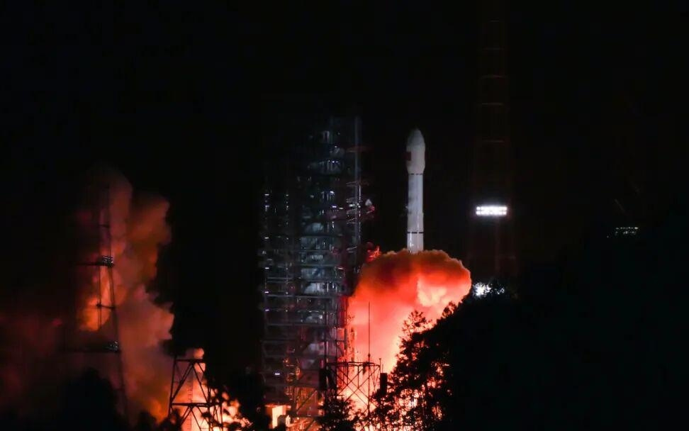 我国成功发射通信技术试验卫星二十一号