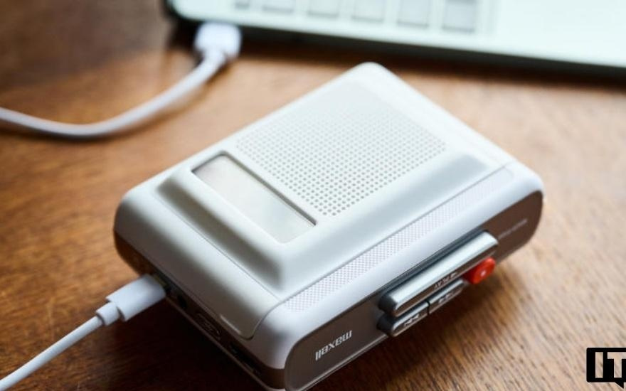 复古便携式磁带播放器：日本 Maxell MXCP-P100S 发布